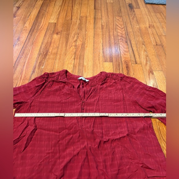 LOFT Burgundy Textured Blouse - Picture 6 of 7